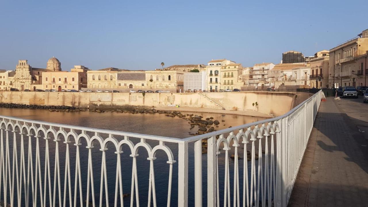 Perla Marina Ortigia Villa Syracuse Luaran gambar